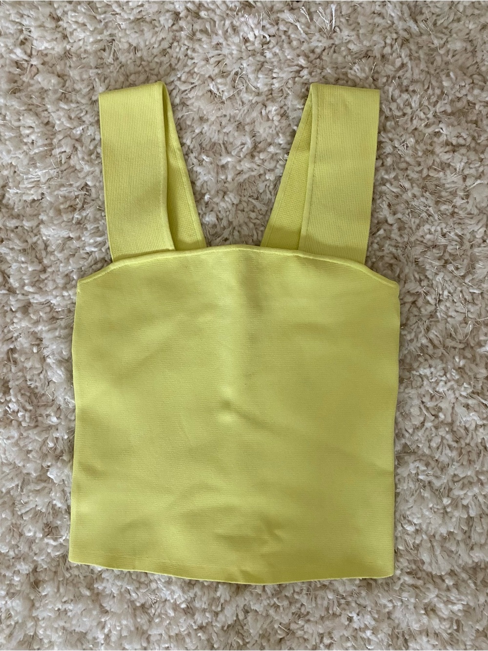 Alice + Olivia Yellow Square-Neck Crop Tank Top - Women